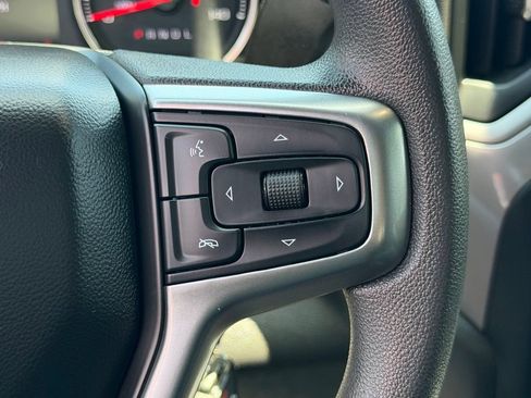 Used 2022 Chevrolet Silverado 1500 Custom w/ Safety Confidence Package RWD image 26