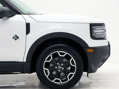 Used 2025 Ford Bronco Sport Outer Banks w/ Outer Banks Tech Package+ image 4