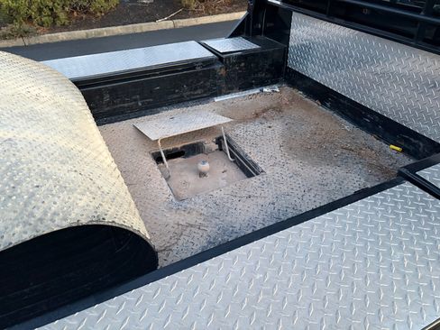 Used 2022 Ford F250 XL w/ Power Equipment Group image 16