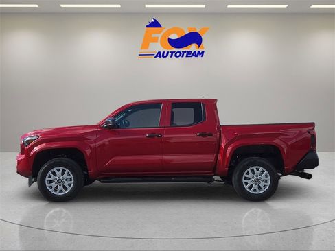 New 2026 Toyota Tacoma SR image 2
