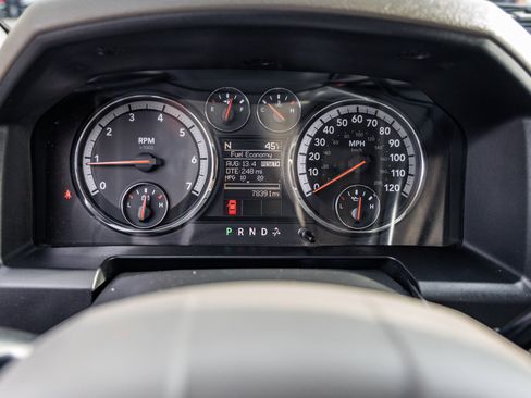 Used 2012 RAM 1500 Classic SLT image 12