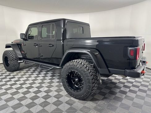 Used 2022 Jeep Gladiator Mojave w/ Cold Weather Group image 4