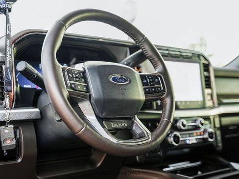 Used 2024 Ford F450 King Ranch w/ FX4 Off-Road Package AWD/4WD image 26