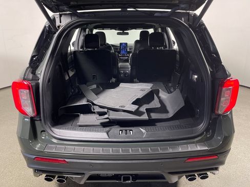 Used 2023 Ford Explorer ST w/ Equipment Group 401A RWD image 10