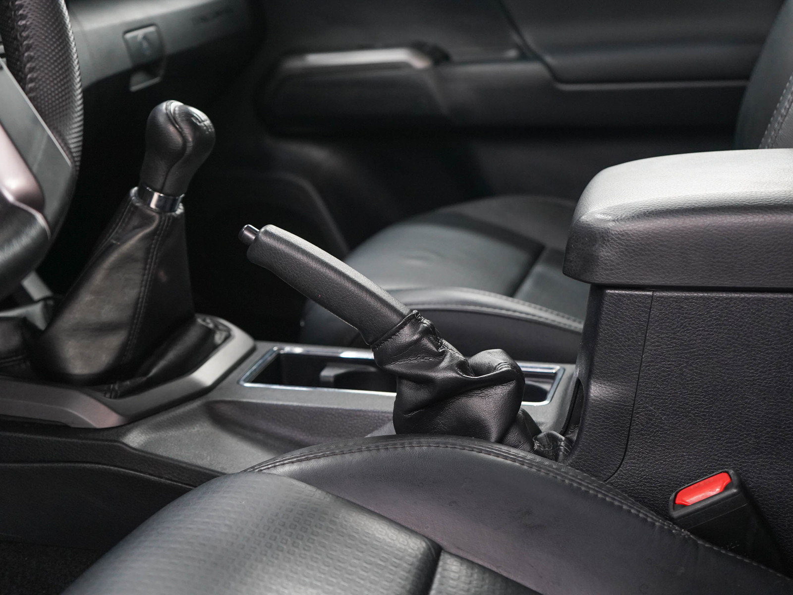Used 2019 Toyota Tacoma TRD Sport AWD/4WD image 26