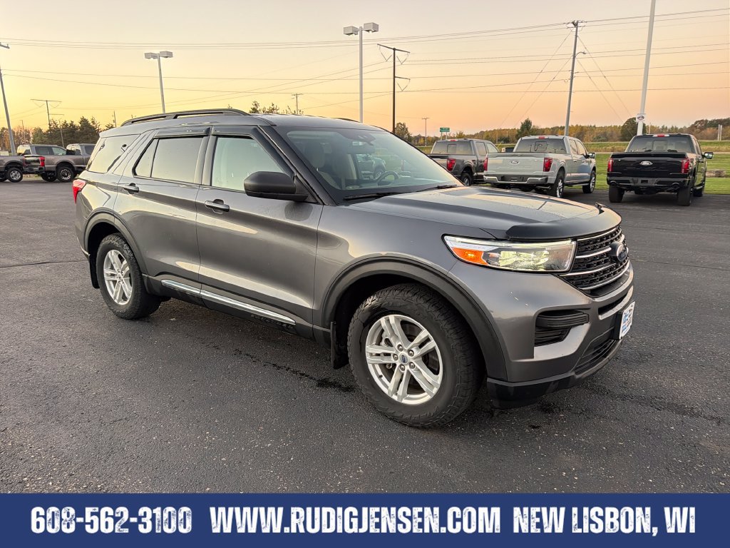 Used 2021 Ford Explorer XLT w/ Class III Trailer Tow Package AWD/4WD image 7
