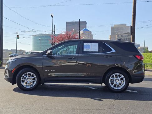 Used 2023 Chevrolet Equinox LT FWD image 18
