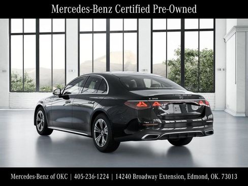 Used 2025 Mercedes-Benz E 350 4MATIC Sedan image 29