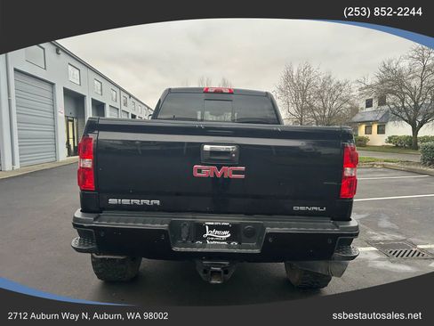 Used 2015 GMC Sierra 2500 Denali w/ Duramax Plus Package image 35
