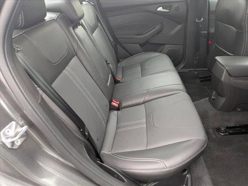 Used 2014 Ford Focus Titanium image 18