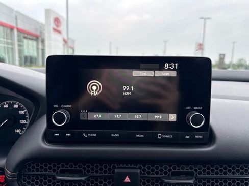 Used 2023 Honda HR-V Sport image 24