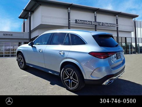 Certified 2023 Mercedes-Benz GLC 300 4MATIC image 4