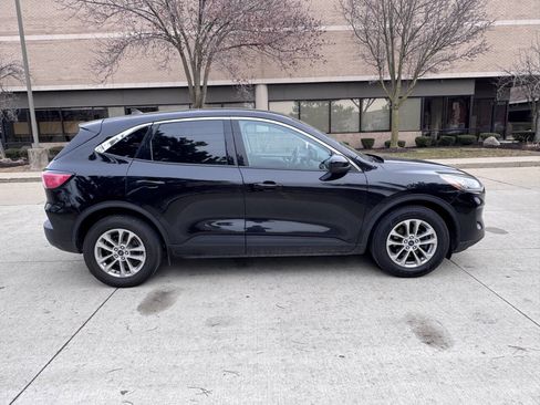 Used 2021 Ford Escape SE w/ Convenience Package image 7