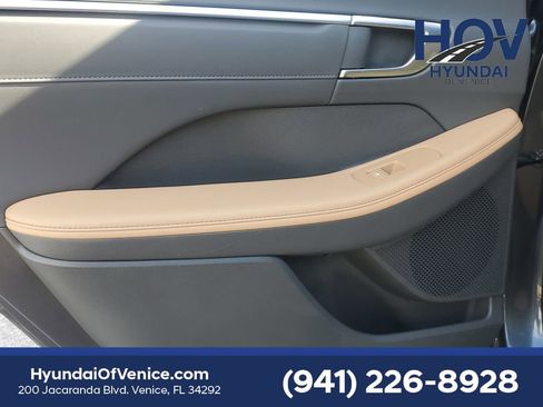 Used 2023 Hyundai Sonata Limited w/ Cargo Package FWD image 16