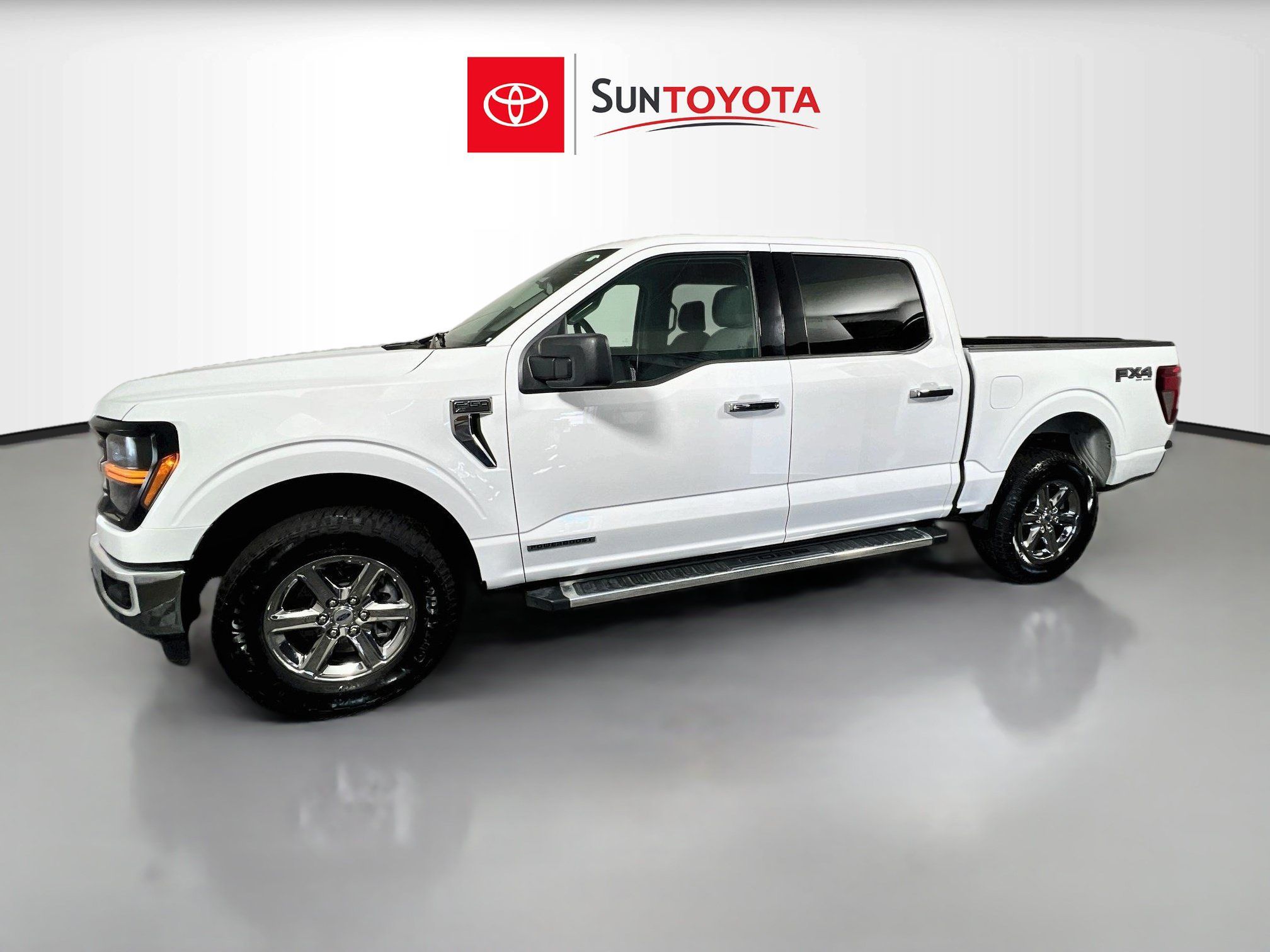 Used 2025 Ford F150 XLT w/ Equipment Group 301A Standard AWD/4WD image 9