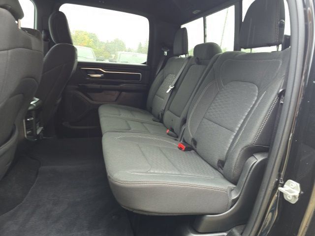 Used 2025 RAM 1500 Big Horn AWD/4WD image 27