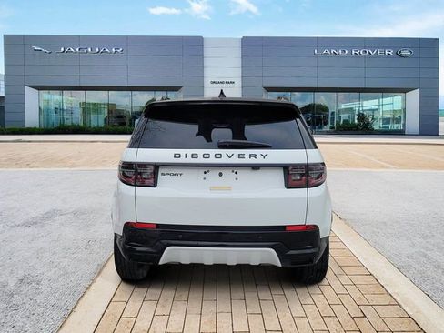 Used 2025 Land Rover Discovery Sport Dynamic SE AWD/4WD image 6