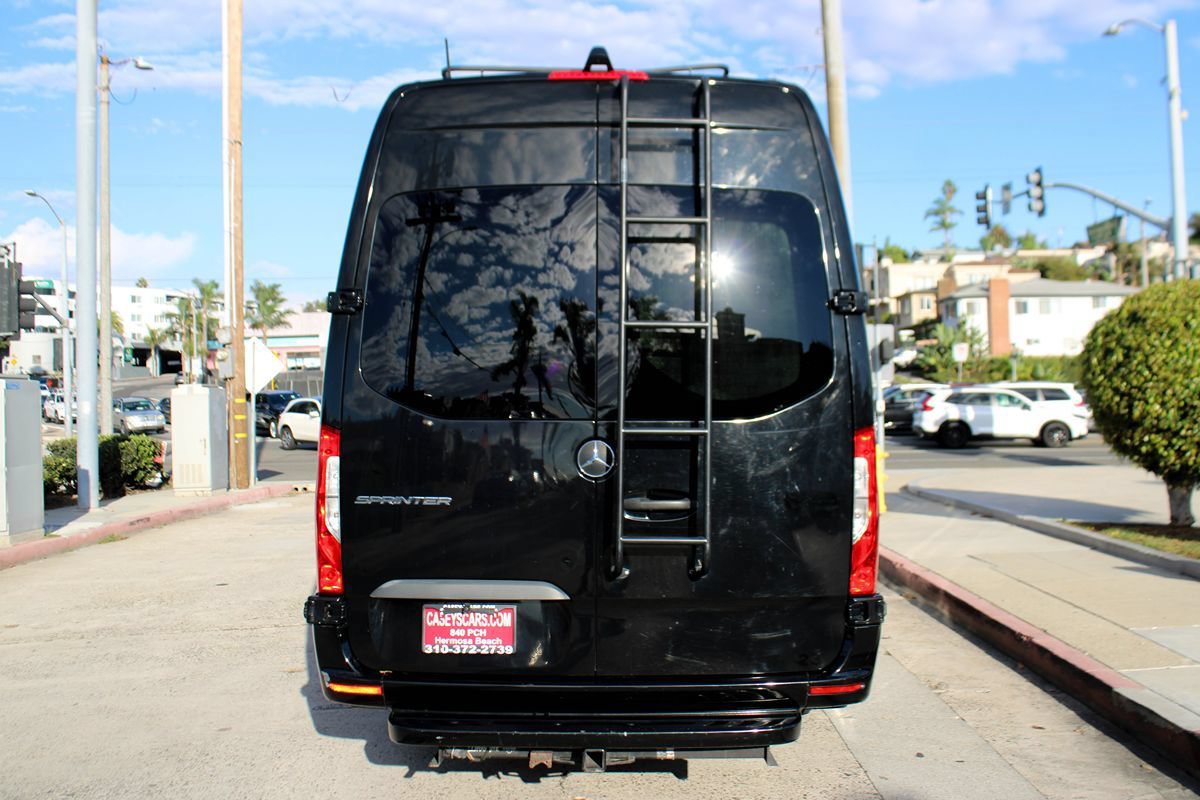 Used 2019 Mercedes-Benz Sprinter 170 image 4