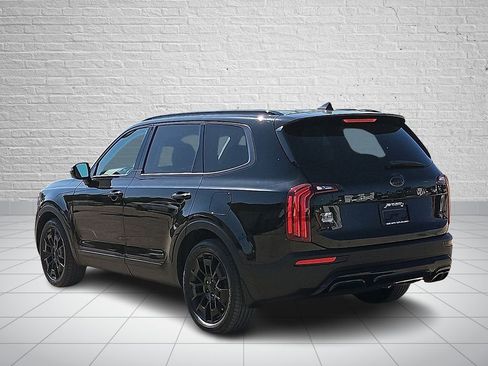 Used 2021 Kia Telluride SX w/ SX Prestige Package AWD/4WD image 3