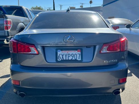 Used 2012 Lexus IS 250 w/ Premium Pkg Value Edition RWD image 5