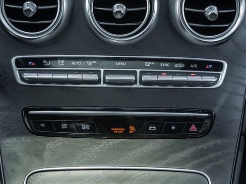 Used 2022 Mercedes-Benz GLC 43 AMG 4MATIC image 27
