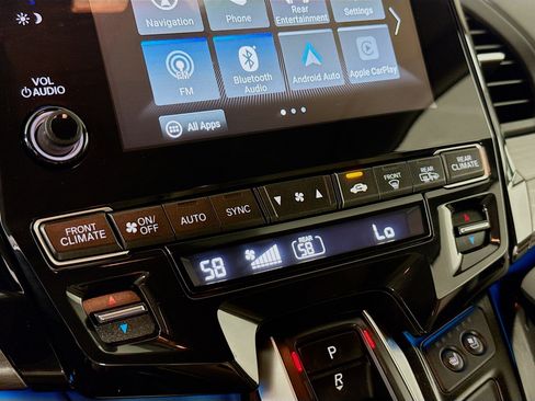 Used 2022 Honda Odyssey Elite image 19