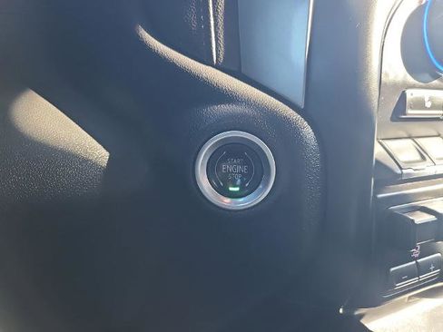 Used 2020 Chevrolet Silverado 1500 LT Trail Boss image 16