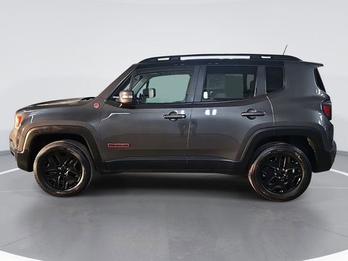 Used 2018 Jeep Renegade Trailhawk w/ UConnect 8.4 Nav Group image 7