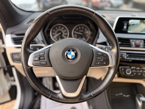 Used 2018 BMW X1 xDrive28i w/ Convenience Package AWD/4WD image 18
