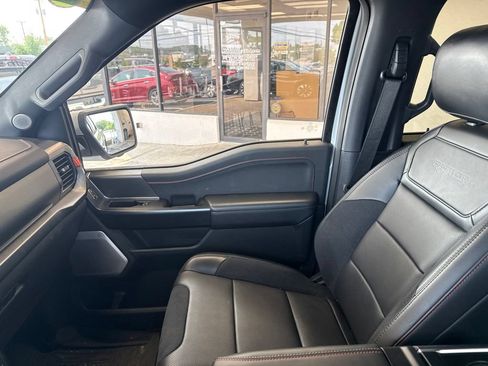 Used 2025 Ford F150 Raptor AWD/4WD image 24
