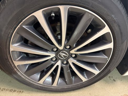 Used 2018 Acura TLX w/ Advance Package AWD/4WD image 36
