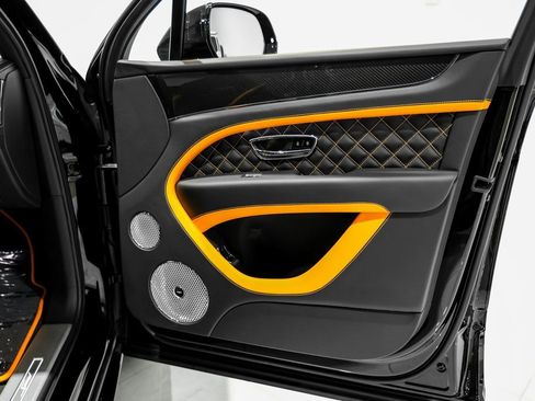 Used 2023 Bentley Bentayga Speed image 50