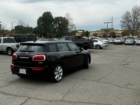Used 2017 MINI Cooper Clubman image 41
