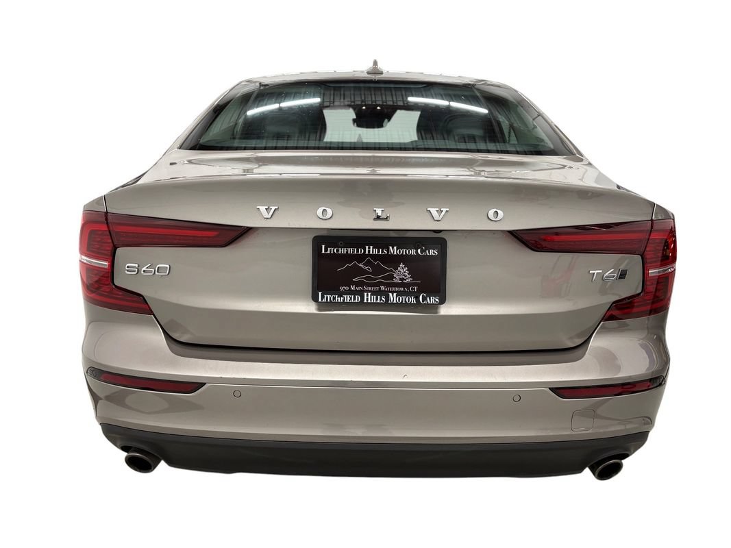 Used 2019 Volvo S60 T6 Momentum w/ Premium Package AWD/4WD image 5