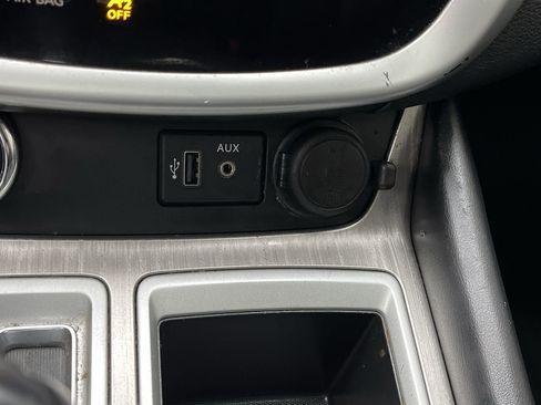 Used 2018 Nissan Murano SL w/ Moonroof Package image 23