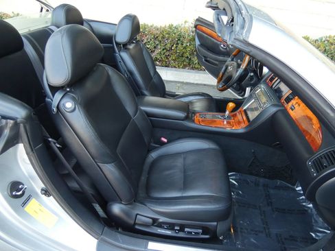 Used 2006 Lexus SC 430 Convertible RWD image 26