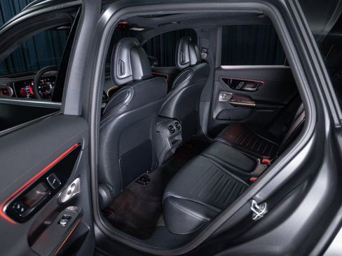 New 2026 Mercedes-Benz GLC 300 image 28