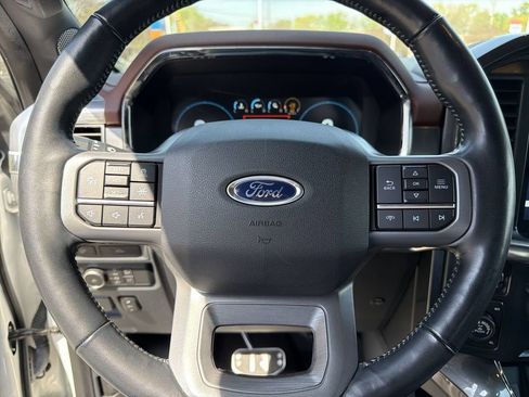 Used 2022 Ford F150 Lariat w/ Equipment Group 502A High AWD/4WD image 13