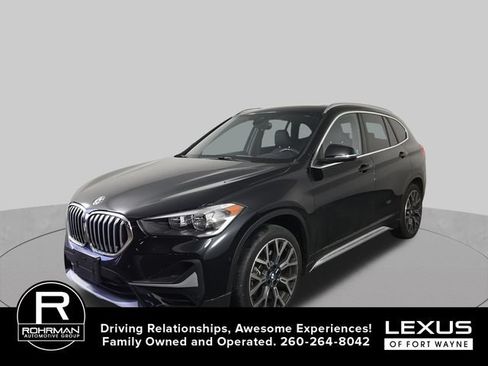 Used 2022 BMW X1 xDrive28i w/ Convenience Package AWD/4WD image 1