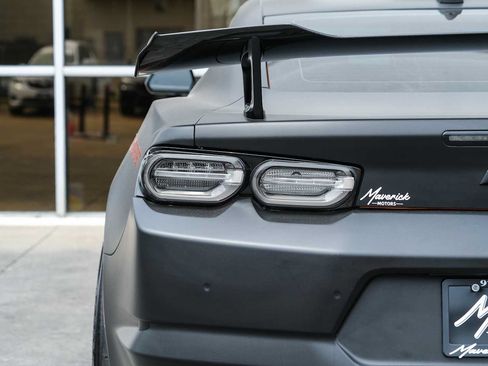 Used 2022 Chevrolet Camaro ZL1 RWD image 15