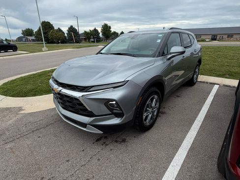 Used 2023 Chevrolet Blazer LT w/ Convenience Package AWD/4WD image 1