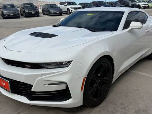 Used 2022 Chevrolet Camaro SS RWD image 4