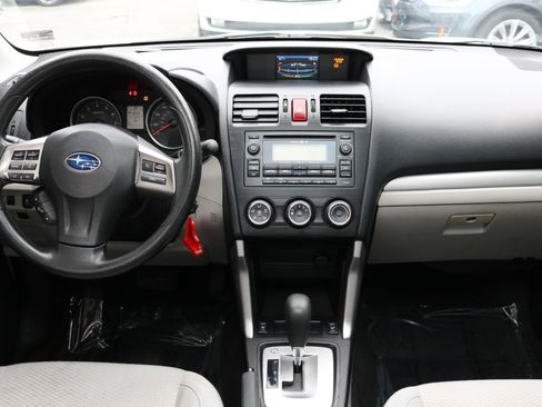 Used 2015 Subaru Forester 2.5i Premium w/ All-Weather Package image 17