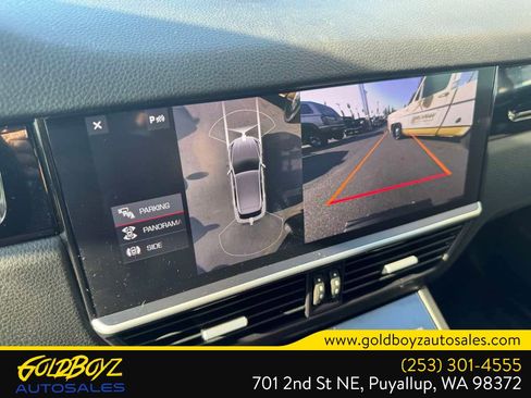 Used 2020 Porsche Cayenne AWD/4WD image 26