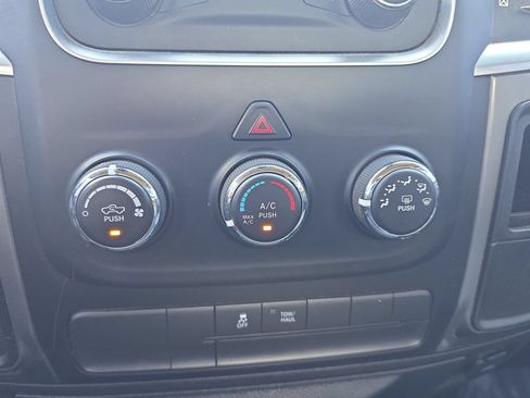 Used 2021 RAM 1500 Classic SLT AWD/4WD image 24