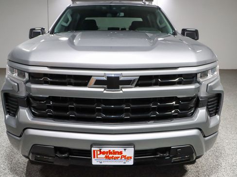 Used 2023 Chevrolet Silverado 1500 RST AWD/4WD image 4