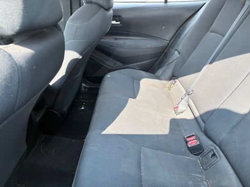 Used 2021 Toyota Corolla LE FWD image 8
