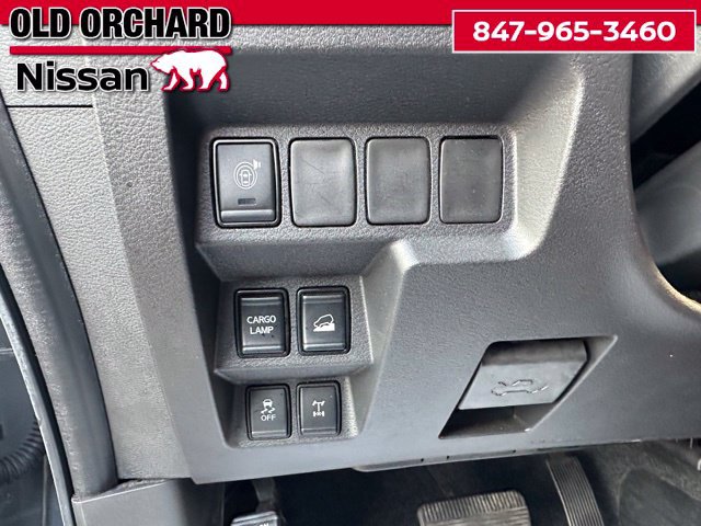 Used 2025 Nissan Frontier PRO-4X AWD/4WD image 14