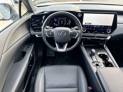 Used 2024 Lexus RX 350 Premium w/ Accessory Package (Z1) FWD image 11