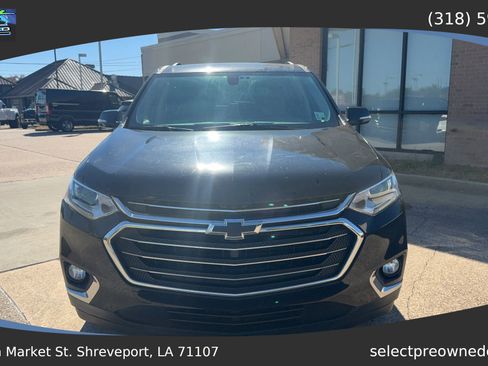 Used 2019 Chevrolet Traverse LT image 1